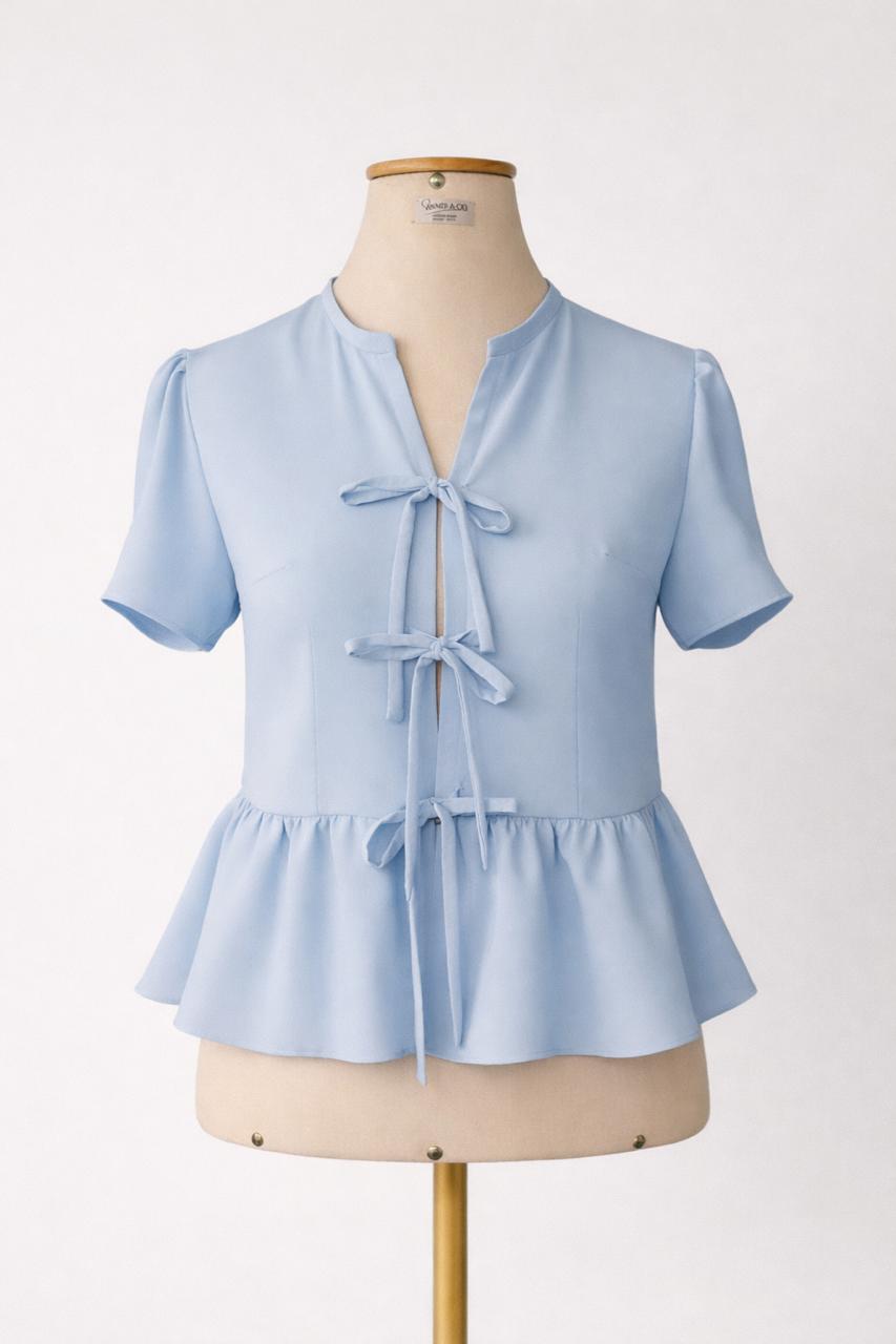 Blusa Peplum com laços